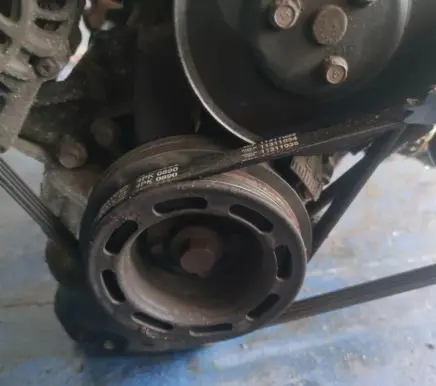 Mazda 323 Crankshaft pulley