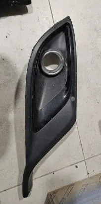 Dodge Durango III Front fog light trim/grill