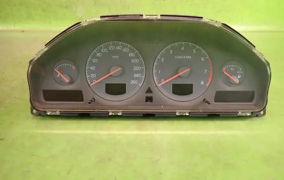 Volvo S80 Speedometer (instrument cluster) 94598219472449