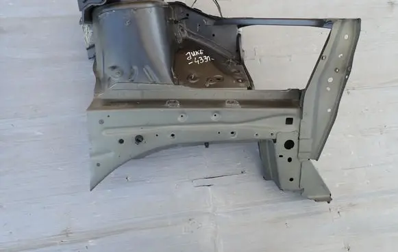 Nissan Note (E11) Front side member 26010BH10A