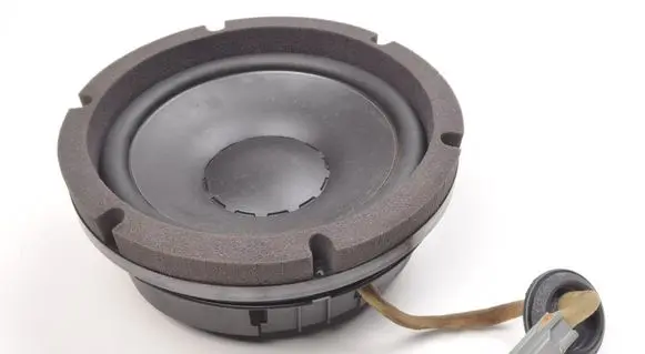Volvo C70 Front door speaker 30797741