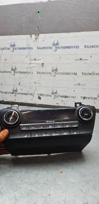 Hyundai Tucson TL Climate control unit 97250D7270TRY