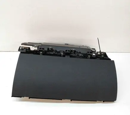 Tesla Model Y Glove box 111161100E
