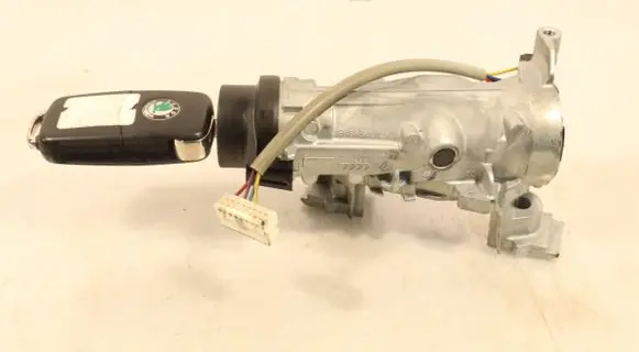 Skoda Octavia Mk2 (1Z) Ignition lock 1K0905865B