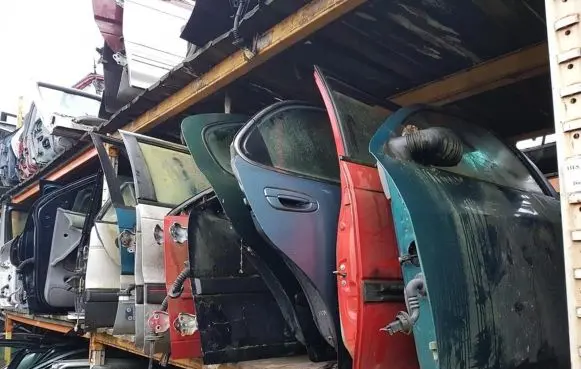Mitsubishi Eclipse Front door pilkos