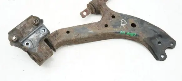 Honda CR-V Front control arm