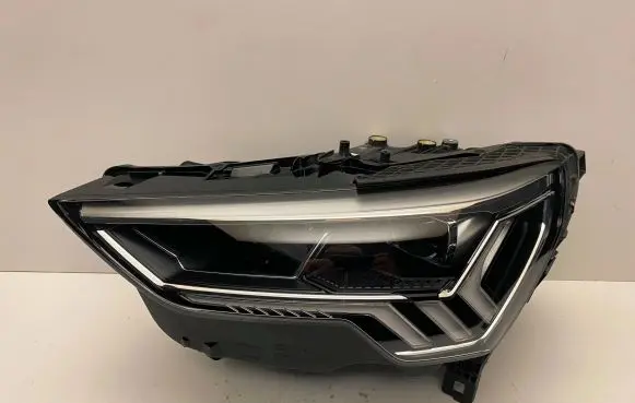 Audi Q3 F3 Headlight/headlamp 83A941033 1090025 1101D650000