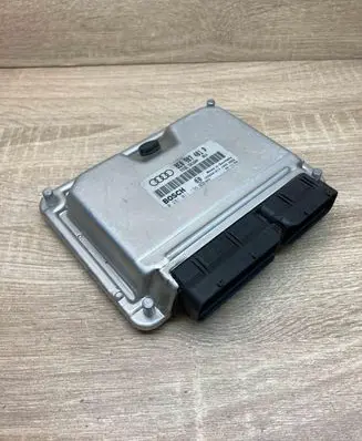 Audi A6 S6 C5 4B Engine control unit/module ECU 8E0907401P 0281011136