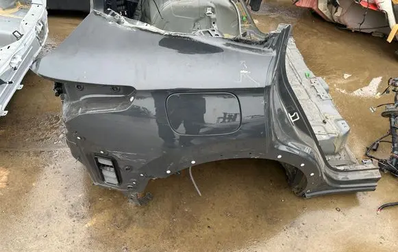 Volkswagen Tiguan Rear quarter panel 
