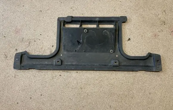 Mercedes-Benz GLE W167 Engine splash shield/under tray A1675200900