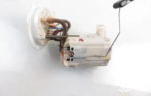 Audi A5 8T 8F In-tank fuel pump 8K0919050