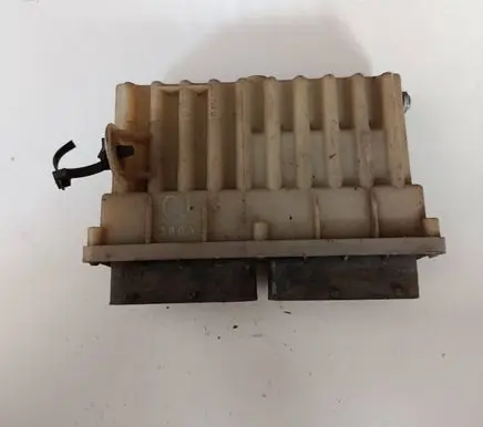 Coolant fan relay