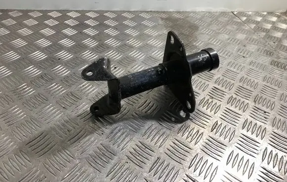Volkswagen PASSAT B5 Front bumper shock/impact absorber 3B0807133A