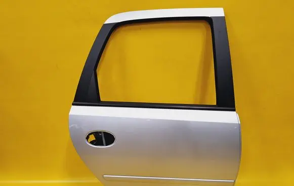 Opel Meriva A Rear door