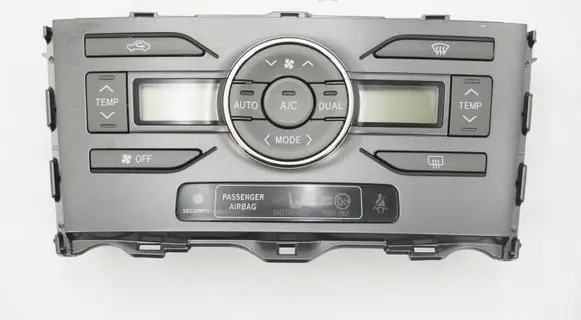 Toyota Auris 150 Climate control unit 5590002221