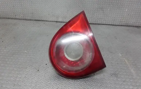 Volkswagen Golf V Tailgate rear/tail lights 1K6945094J