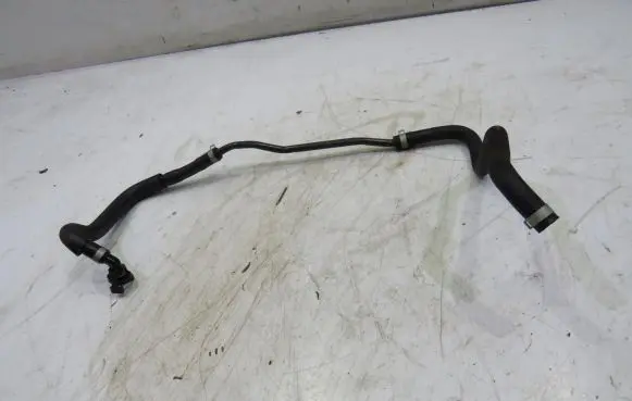 Nissan Note (E12) Engine coolant pipe/hose