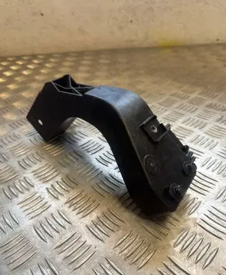 KIA Niro Front bumper mounting bracket 64127AT000