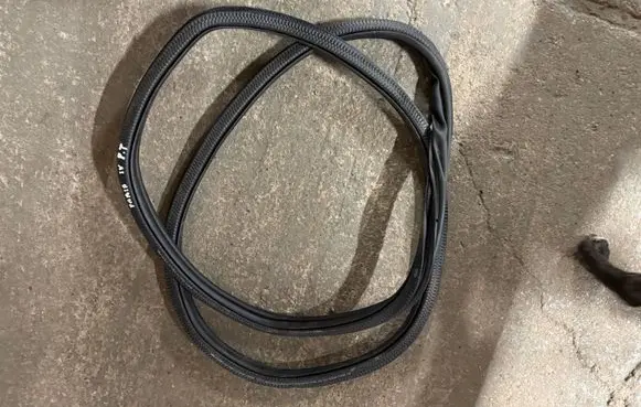 Skoda Fabia Mk4 (6VA) Trunk rubber seal (body) 