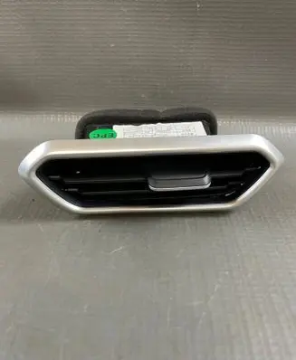 MG ZS Dash center air vent grill 11406951