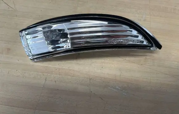 Ford Fiesta Mirror indicator light E80111166 8a6113b382a