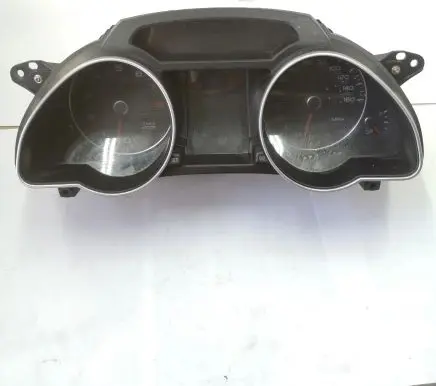 Audi A5 8T 8F Speedometer (instrument cluster) 8T0920951D