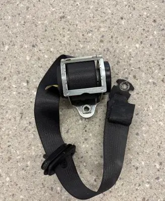 Opel Corsa D Rear seatbelt 609160500B 00000050 100211