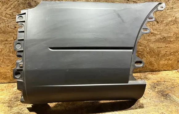 Rear bumper corner part panel trim