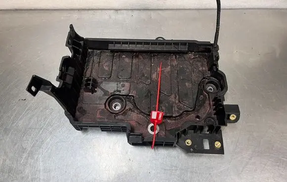 Dacia Duster III Battery box tray 244286135R