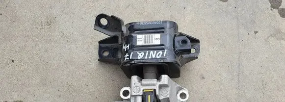Hyundai Ioniq Engine mount bracket 21830G2000 170923255361