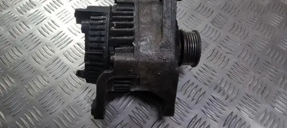 Audi A4 S4 B5 8D Generator/alternator 058903016B