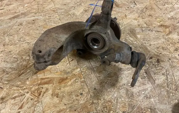 Ford Focus Front wheel hub spindle knuckle 3M513K170