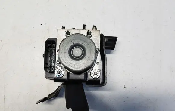 Honda CR-V ABS Pump 57110 T1T G012 M1