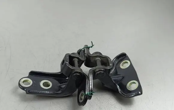 Rear door hinge set