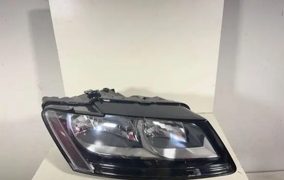 Audi Q5 SQ5 Headlight/headlamp 8R0941004L