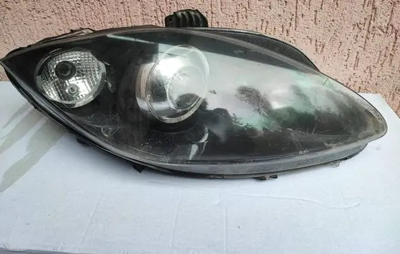 Seat Leon (5F) Headlight/headlamp 5P1941754E 89320425