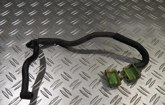 Opel Movano B Engine coolant pipe/hose 8200932488 8200925307