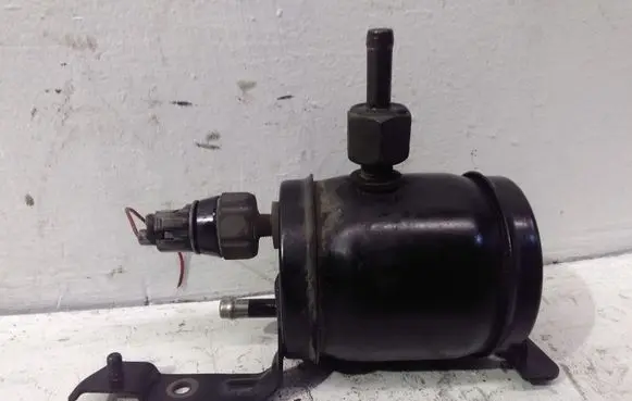 Toyota Corolla Verso AR10 Vacuum air tank 