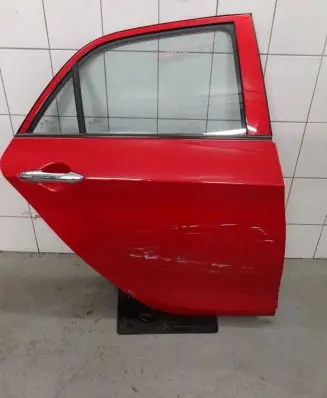 KIA Picanto Rear door