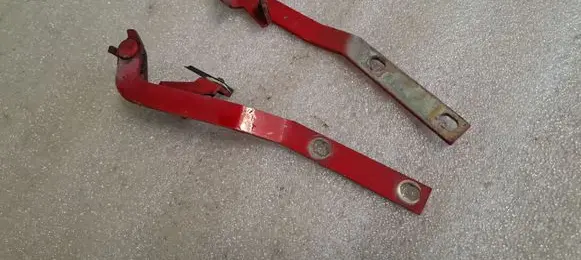 Ford Sierra Engine bonnet/hood hinges