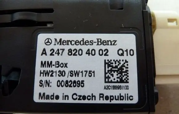 Mercedes-Benz Sprinter W906 AUX in-socket connector A2478204002