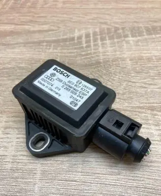 Audi A4 S4 B6 8E 8H ESP acceleration yaw rate sensor 8E0907637A 0265005245