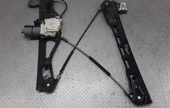 Mercedes-Benz E W211 Front door window regulator with motor A2117200146