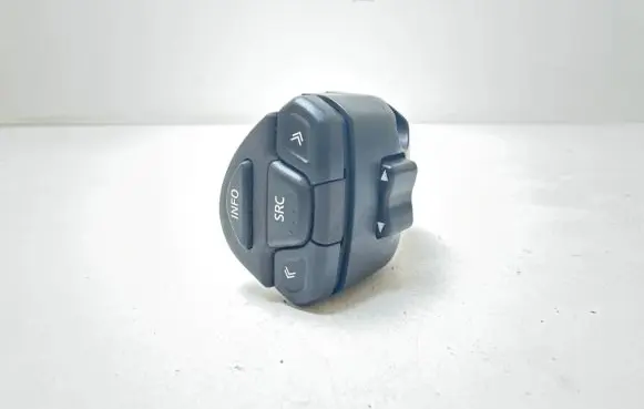 Nissan Almera Tino Steering wheel buttons/switches 25552BN800 C8FN14 18Z3RA