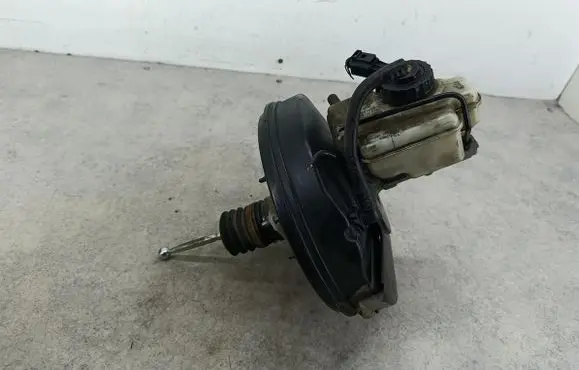 Skoda Octavia Mk2 (1Z) Brake booster 1K1614105AF