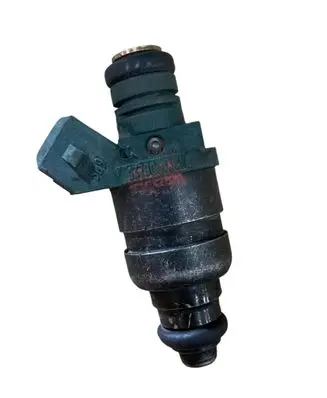 Audi A4 S4 B7 8E 8H Fuel injector 037906031AA