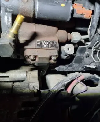 Renault Megane I Fuel injection high pressure pump