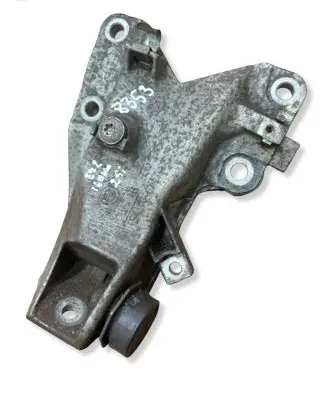 BMW 3 E92 E93 Engine mounting bracket 6760315