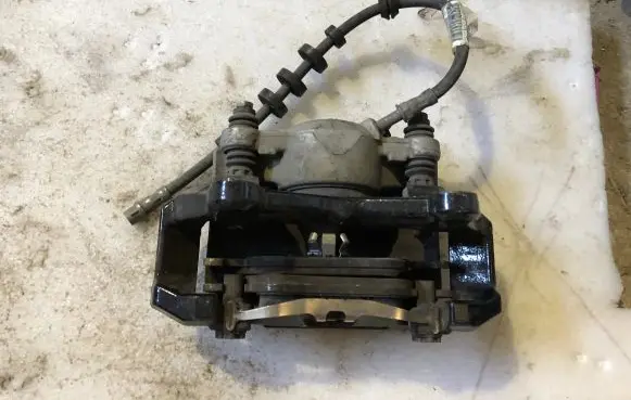 Rear brake caliper
