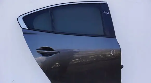 Mazda Capella IV Rear door DRZWITYLNE5489